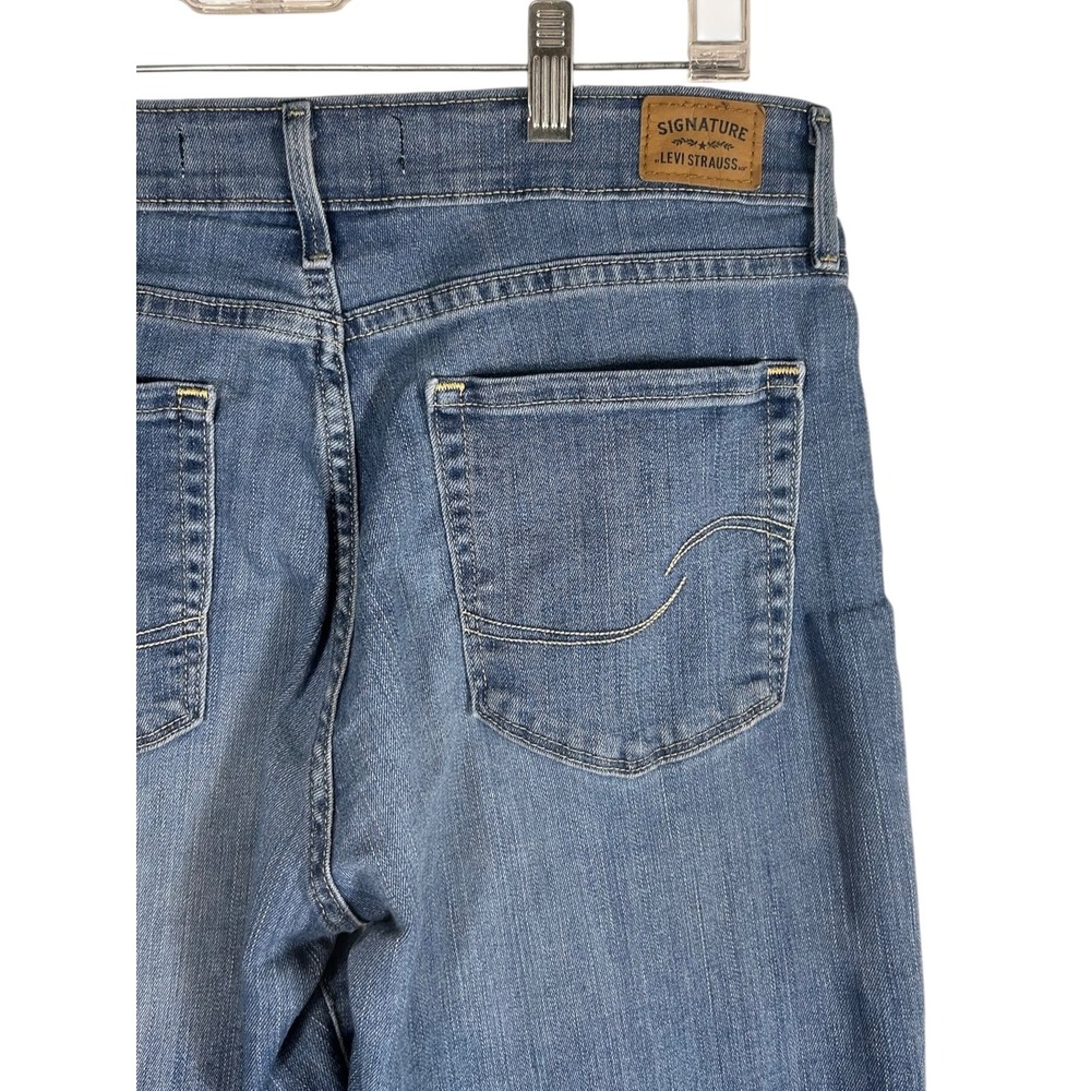 Signature by Levi Strauss & Co Womens Mid Rise Slim Jeans Medium Wash Blue - Picture 4 of 7